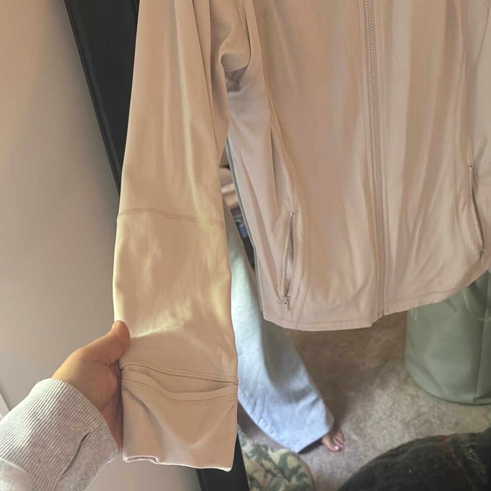 Womens Lululemon Define Jacket - Picture 3 of 10